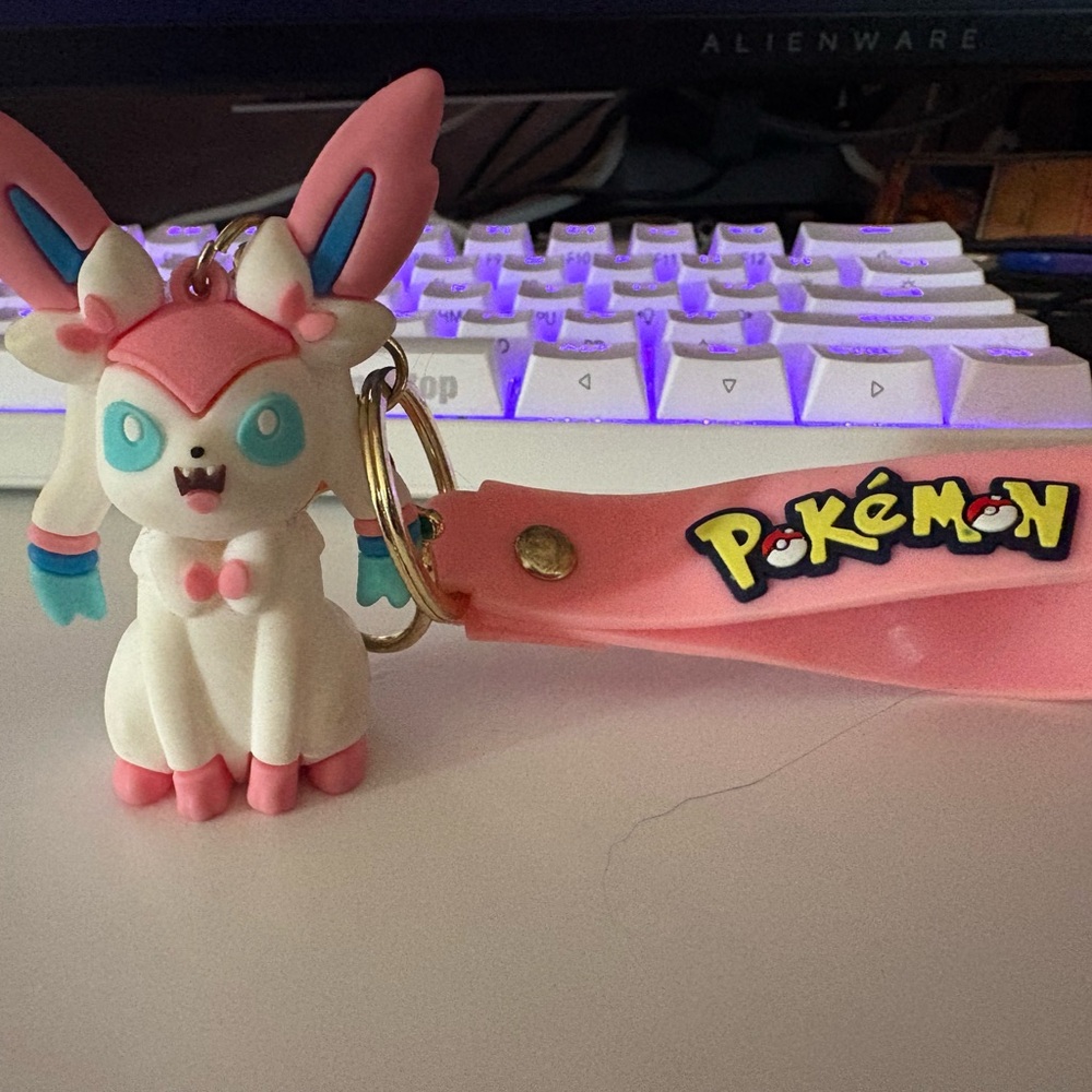 Cute Pokémon Sylveon Keychain